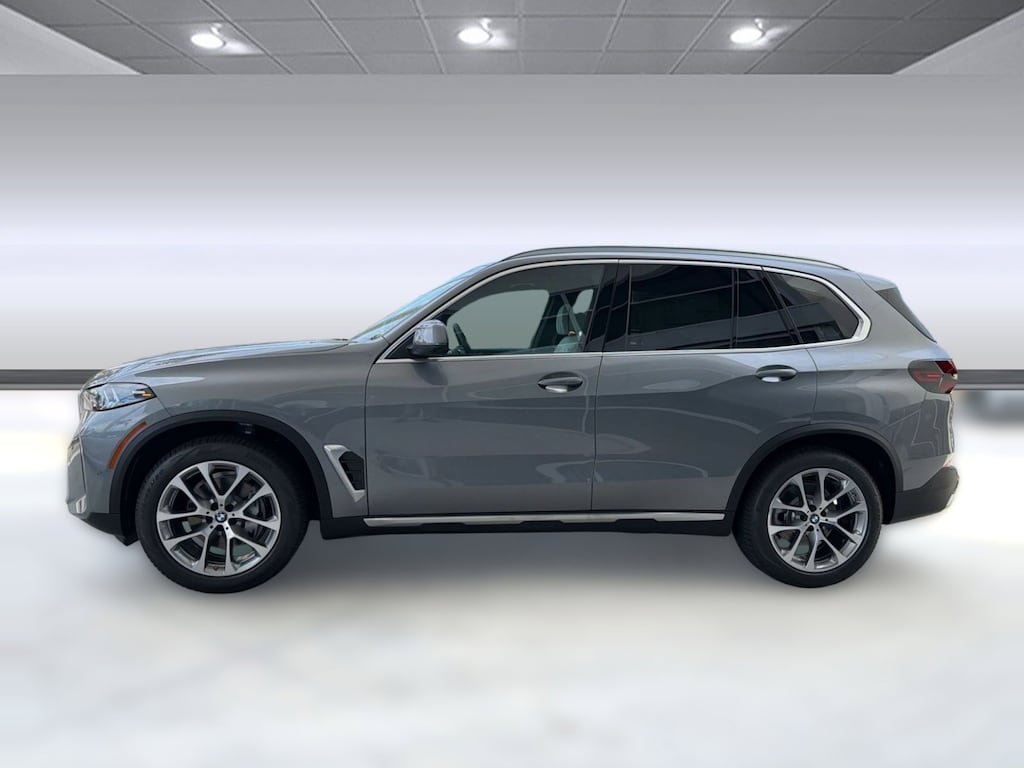 New 2026 BMW X5 sDrive40i SUV
