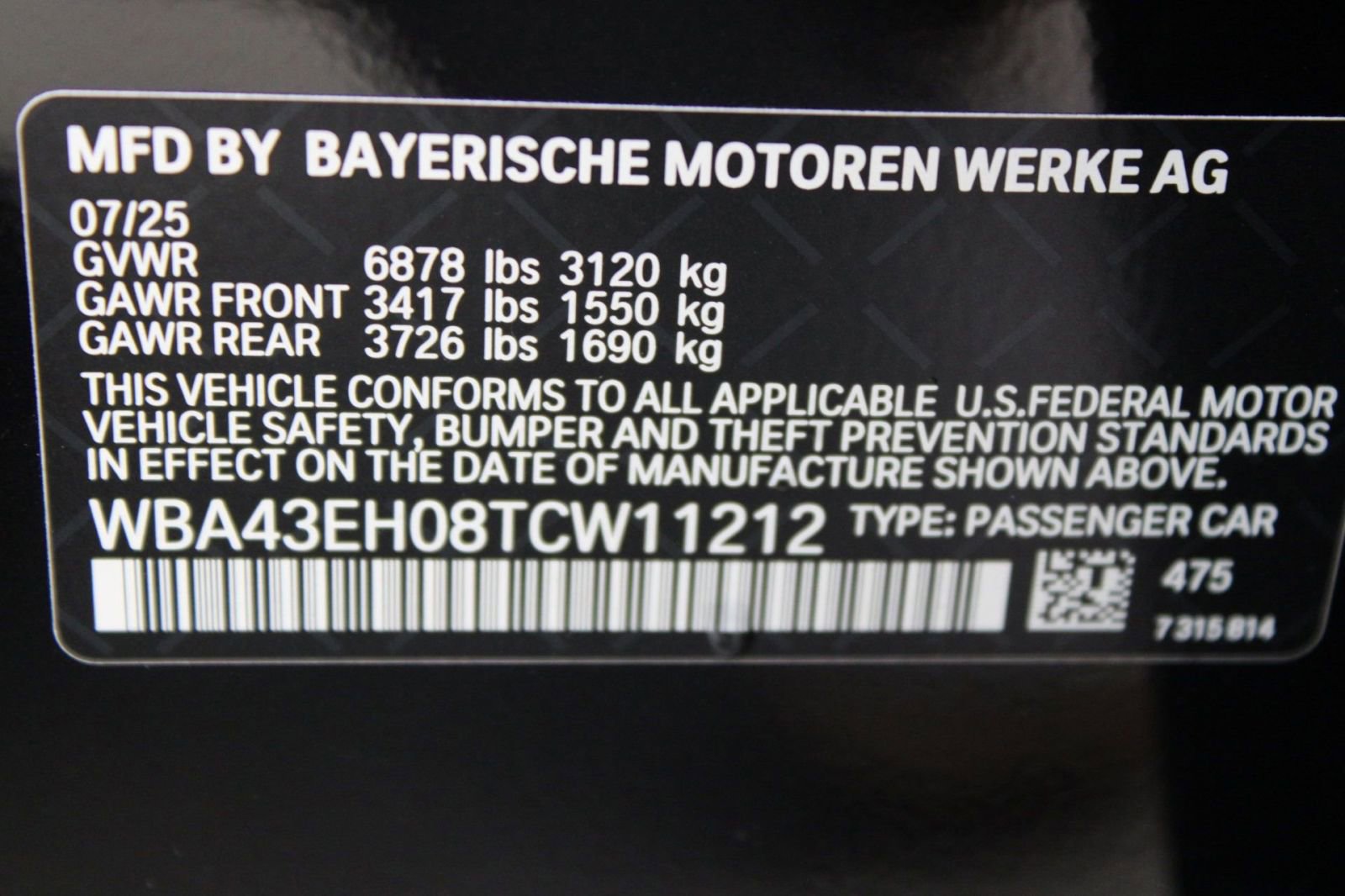 2026 BMW 7 Series 750e - Photo 16