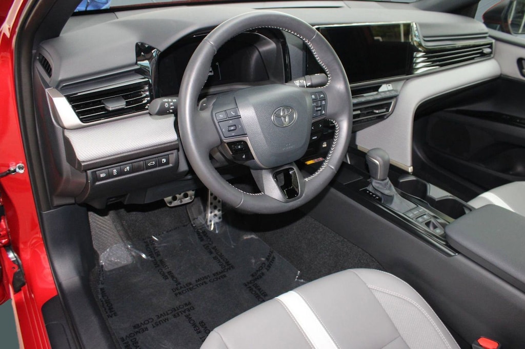 Used 2025 Toyota Camry SE Sedan