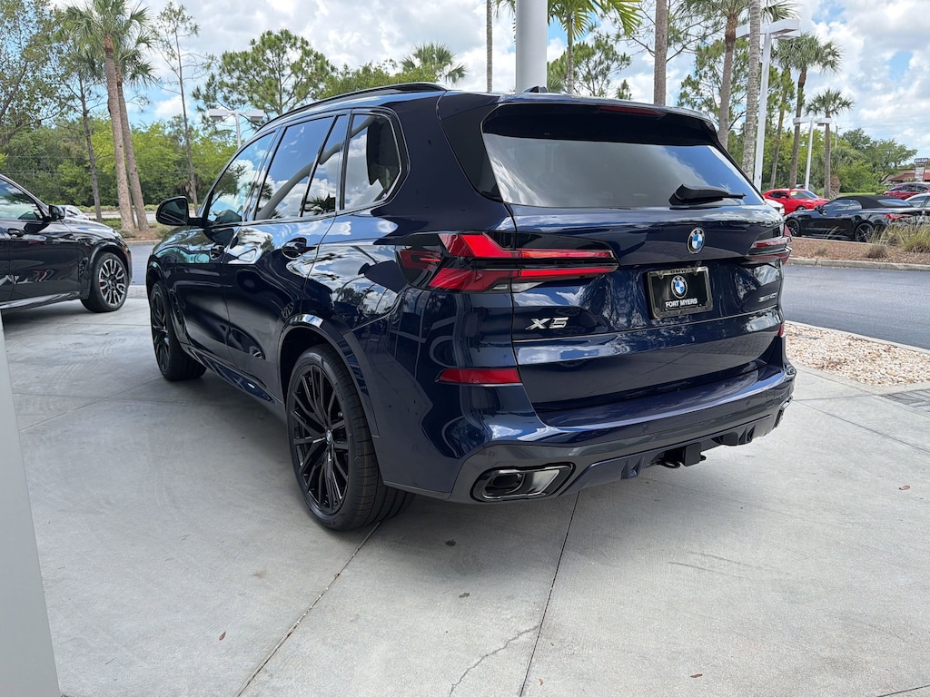 New 2026 BMW X5 sDrive40i SUV