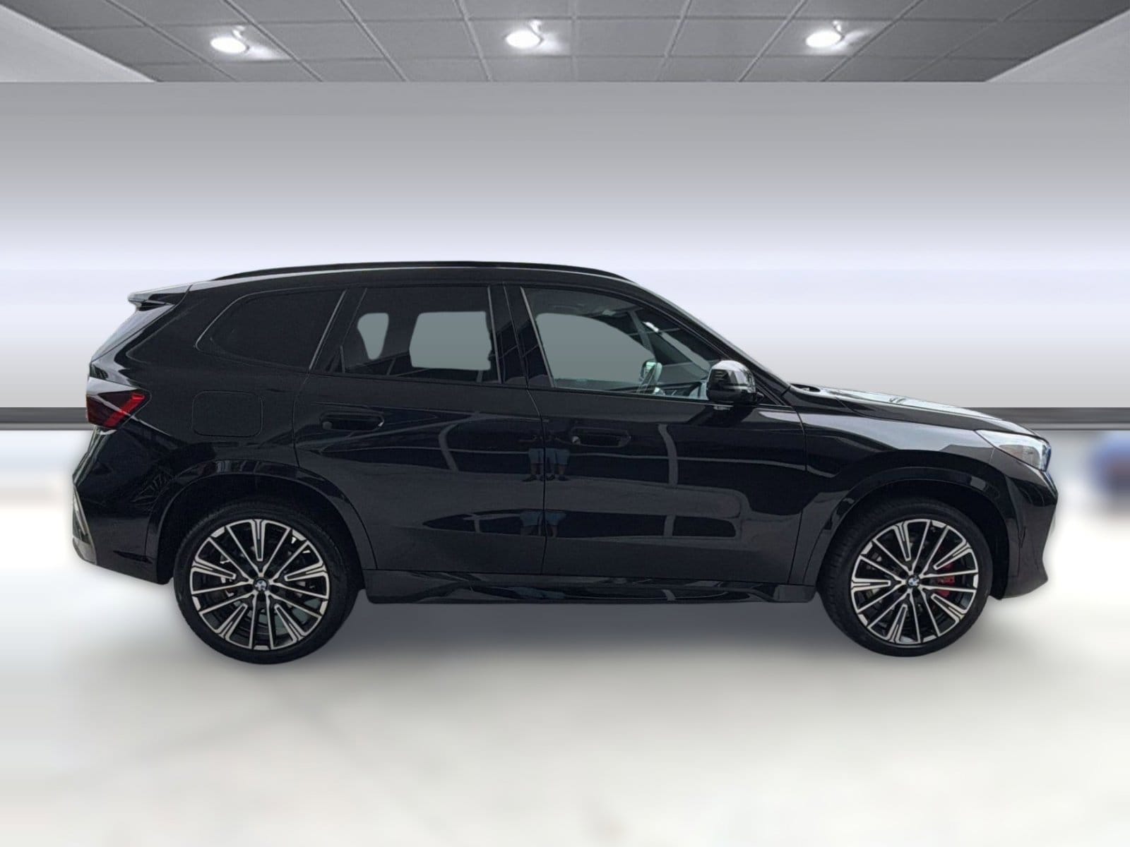 2025 BMW X1 28i - Photo 8
