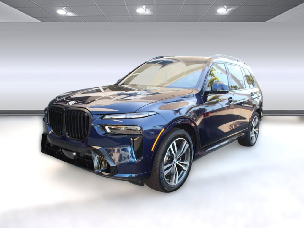 New 2026 BMW X7 xDrive40i SUV