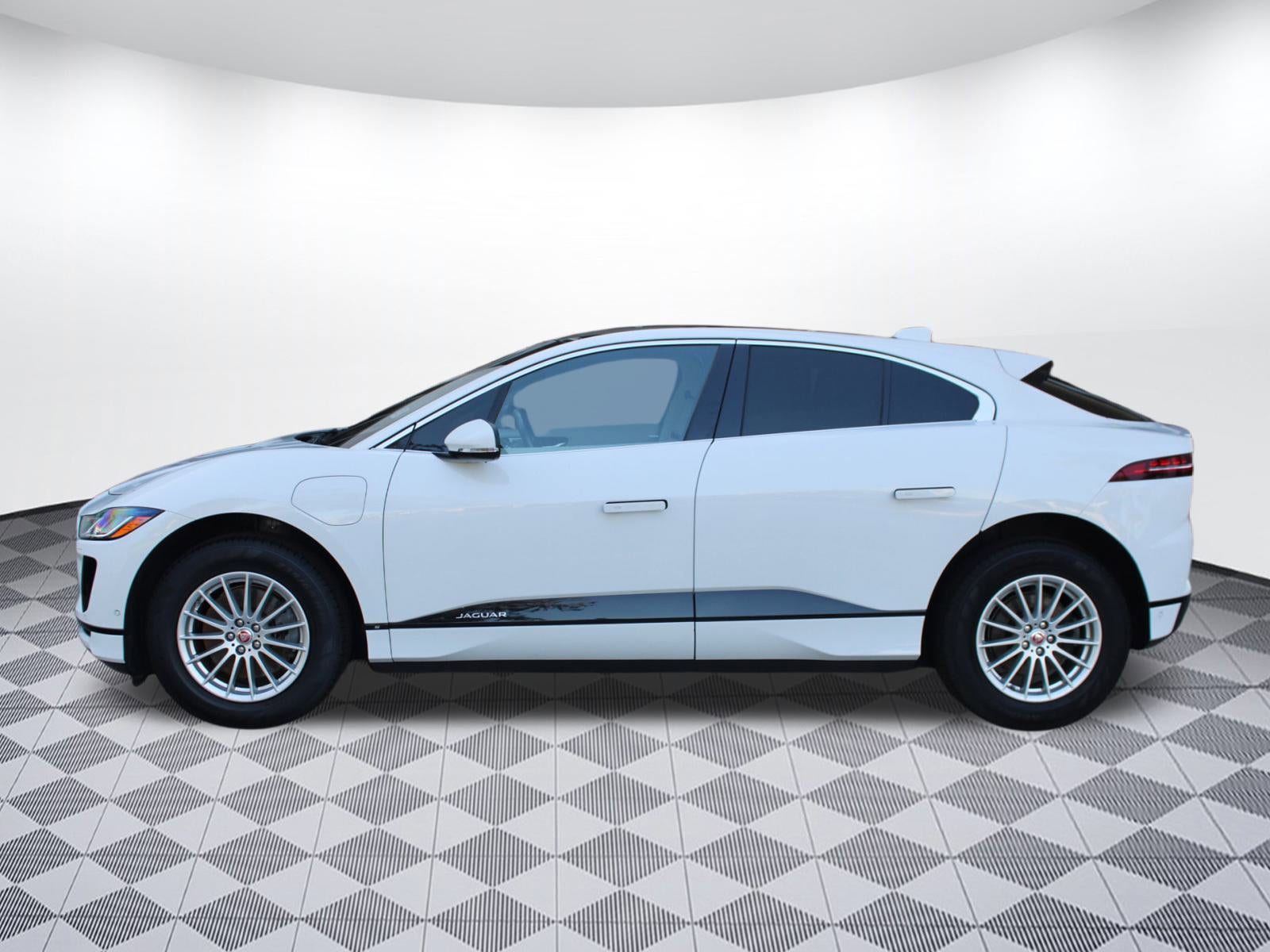 Used 2020 Jaguar I-PACE S with VIN SADHB2S11L1F85336 for sale in Fort Myers, FL