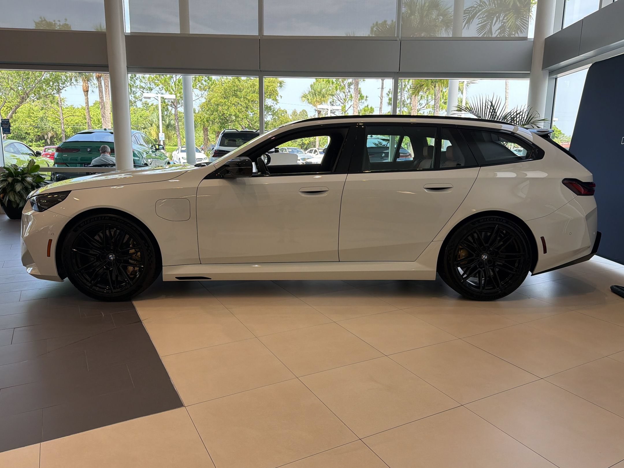 M5 Base Touring