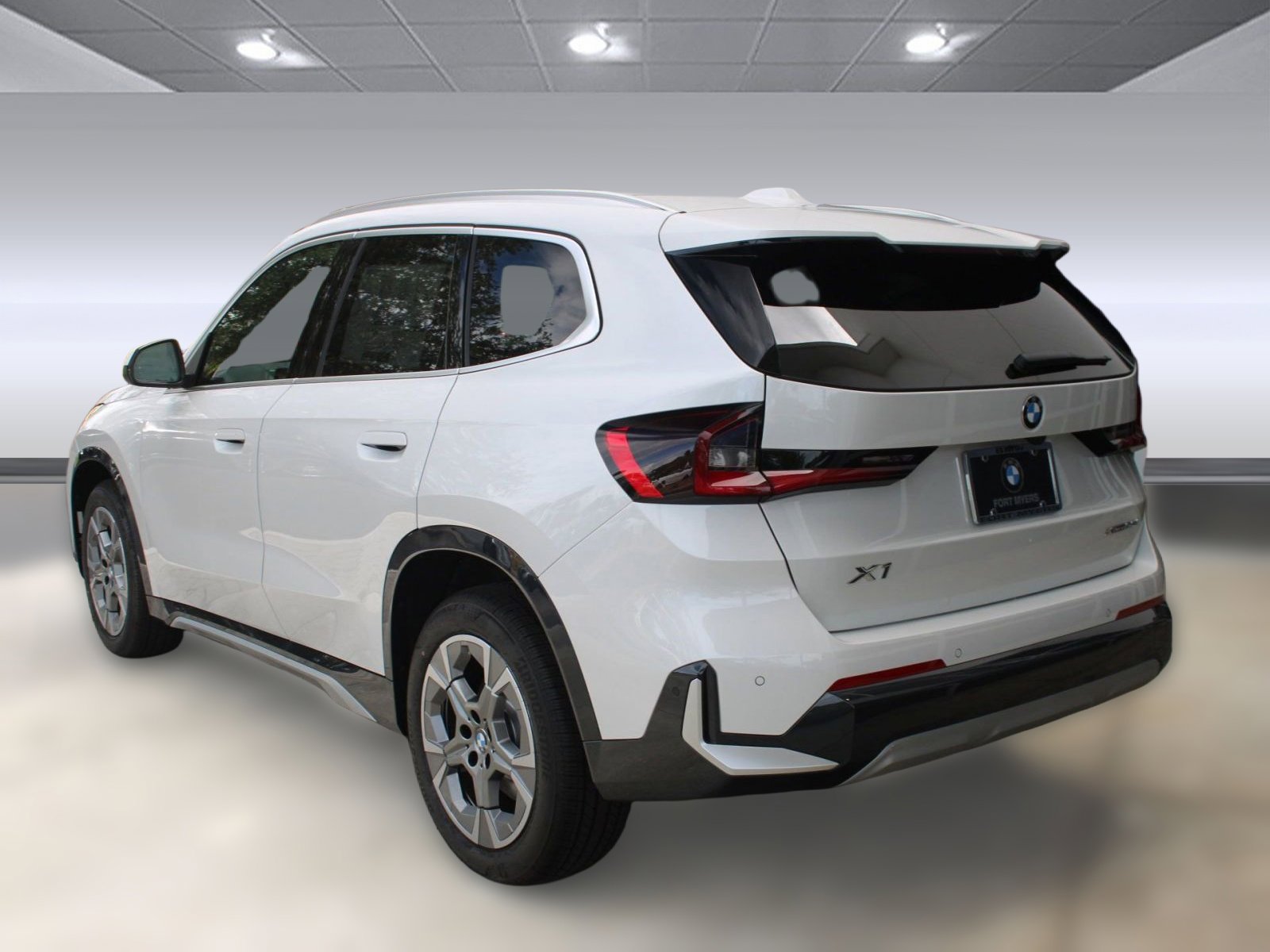 2026 Bmw X1 XDrive28i photo 3