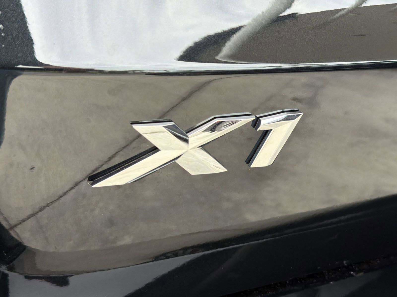 2025 BMW X1 28i - Photo 31