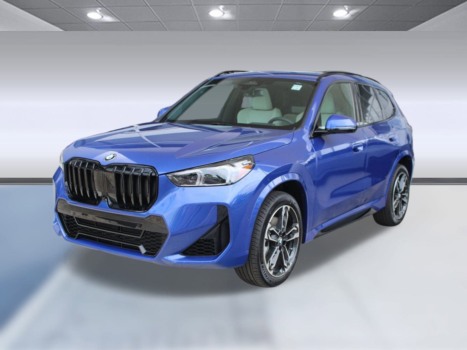 2026 BMW X1 28i's photo