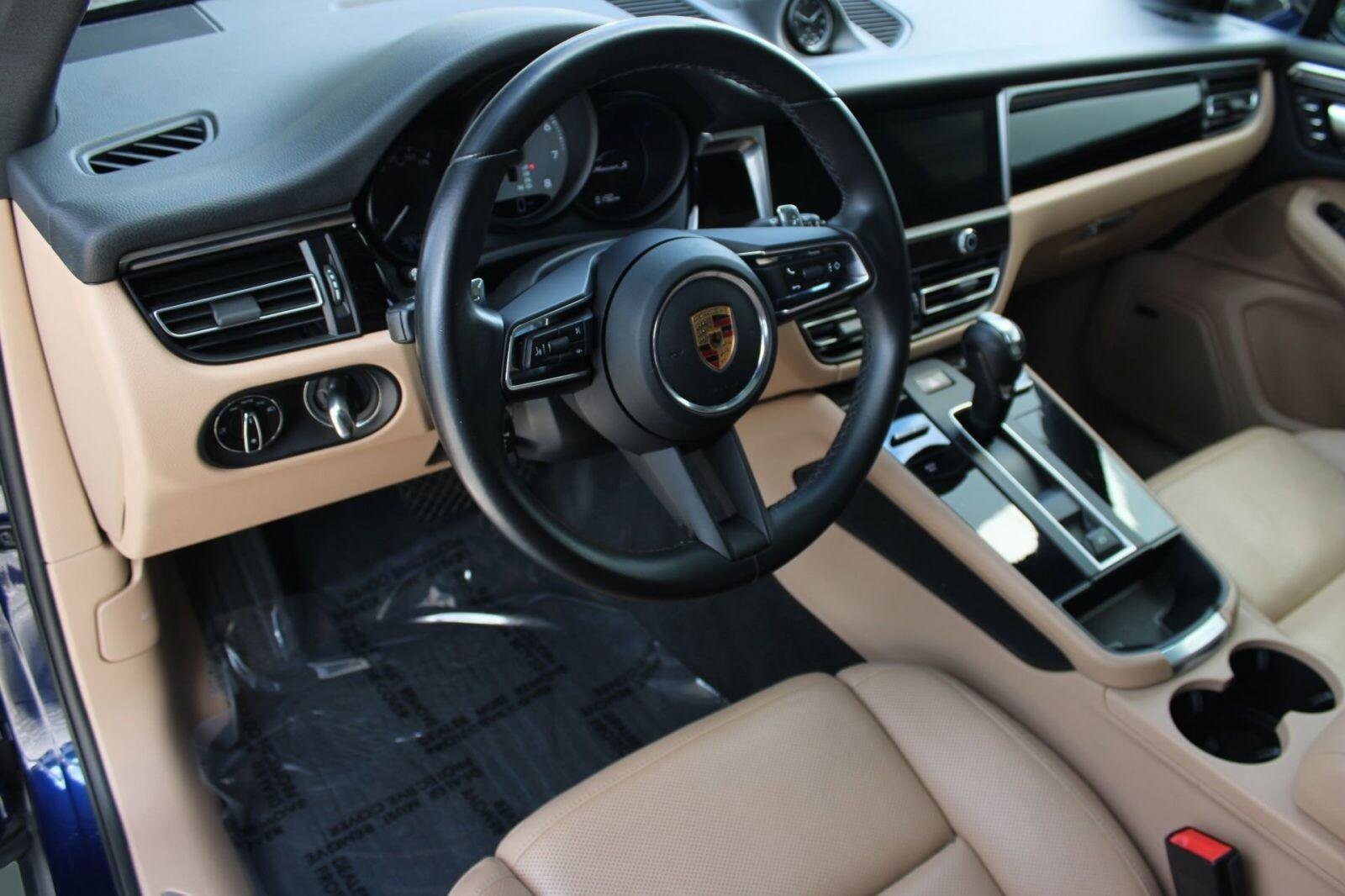 2022 Porsche Macan S photo 4