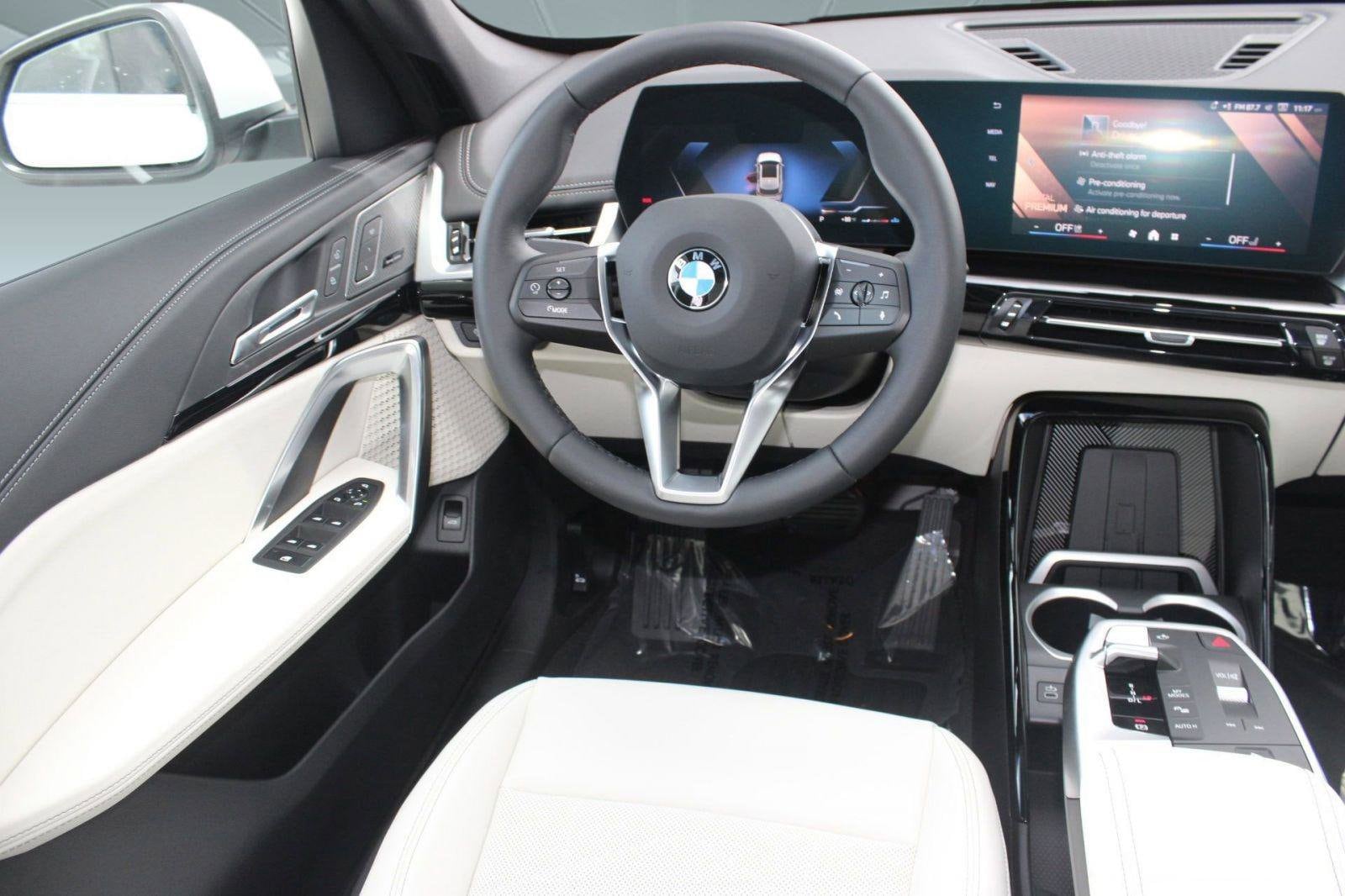 2026 BMW X1 28i - Photo 29