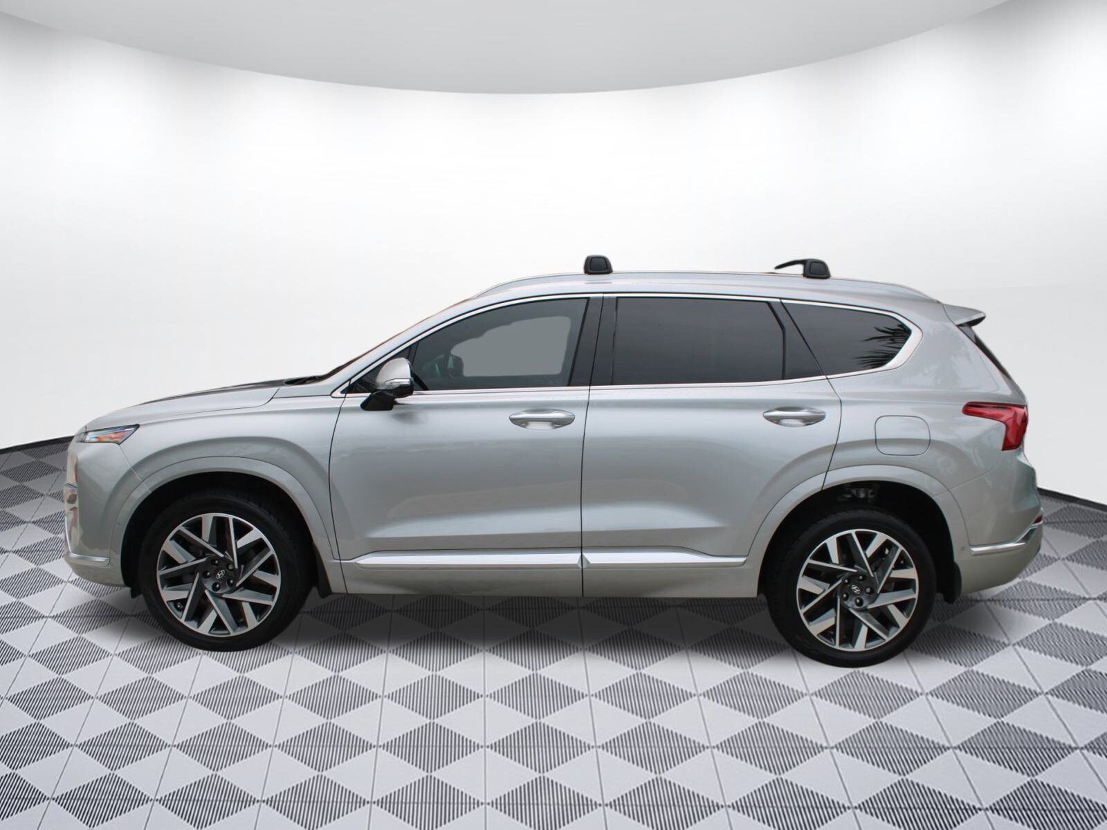 2022 Hyundai Santa Fe Calligraphy photo 2