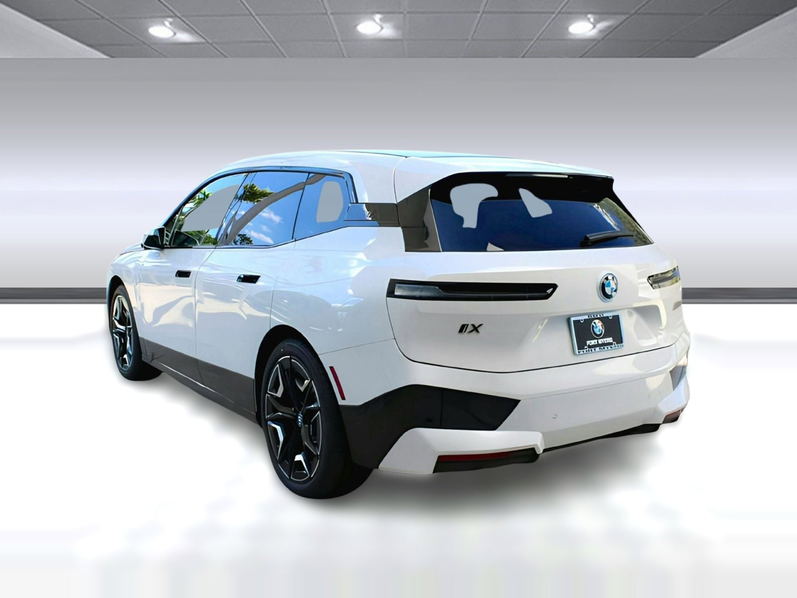 Used 2025 BMW iX M60 with VIN WB533CF08SCU51266 for sale in Fort Myers, FL