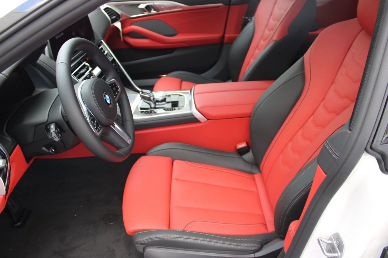 2026 BMW 8 Series 840i - Photo 5