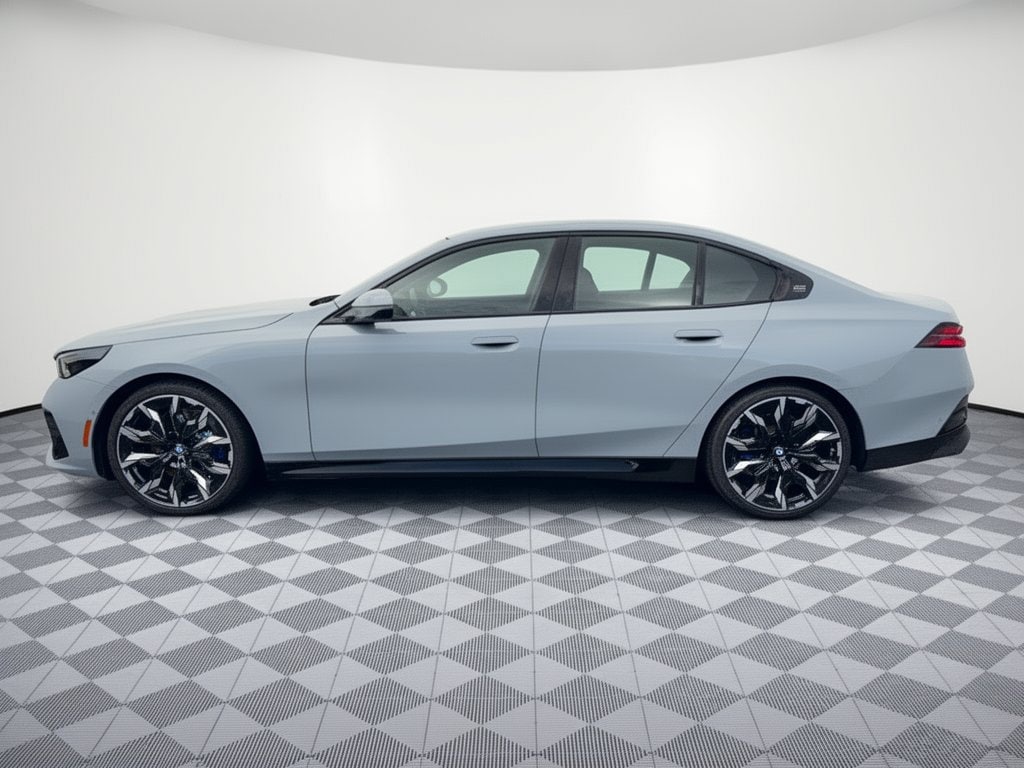 New 2027 BMW 540i xDrive Sedan
