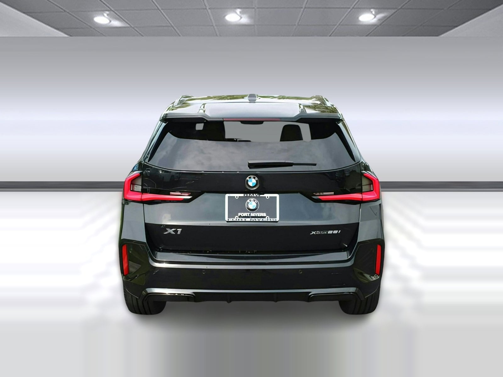 2025 BMW X1 28i - Photo 10