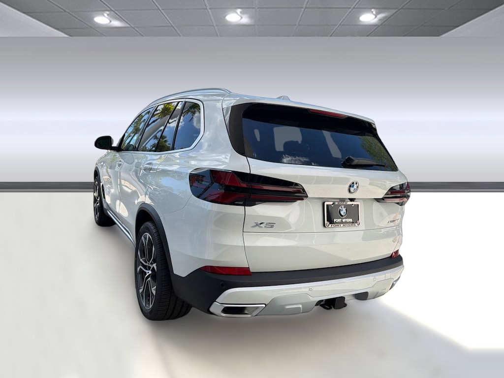 New 2026 BMW X5 xDrive40i SUV
