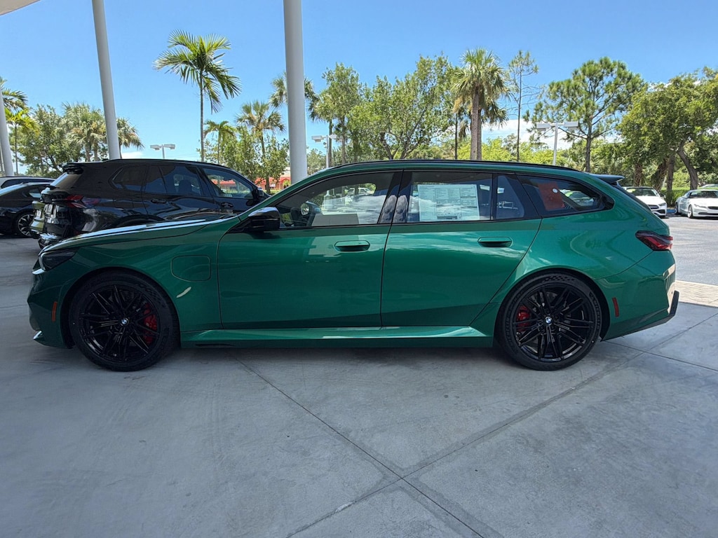 New 2027 BMW M5 Base Touring