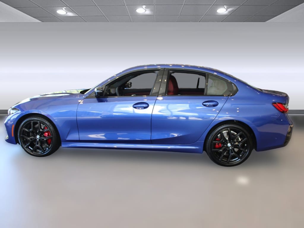 New 2025 BMW 330i Sedan
