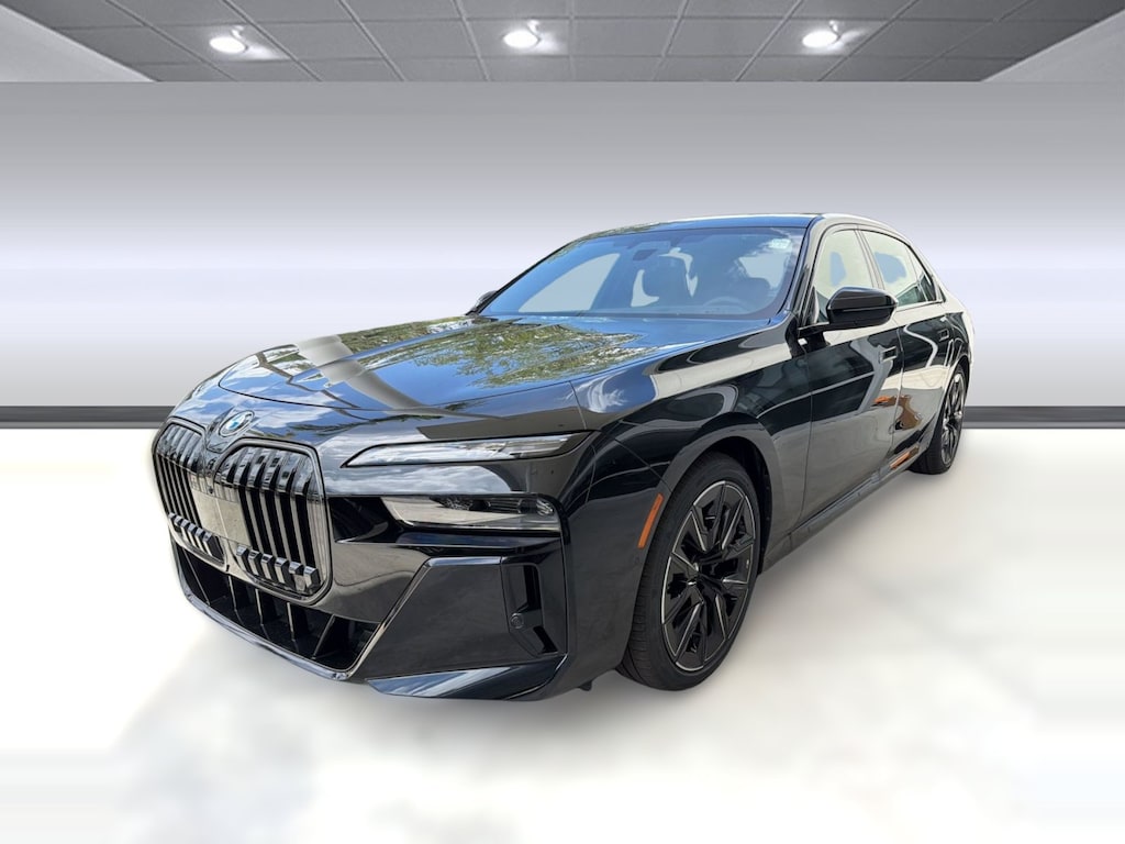 New 2026 BMW 740i xDrive Sedan