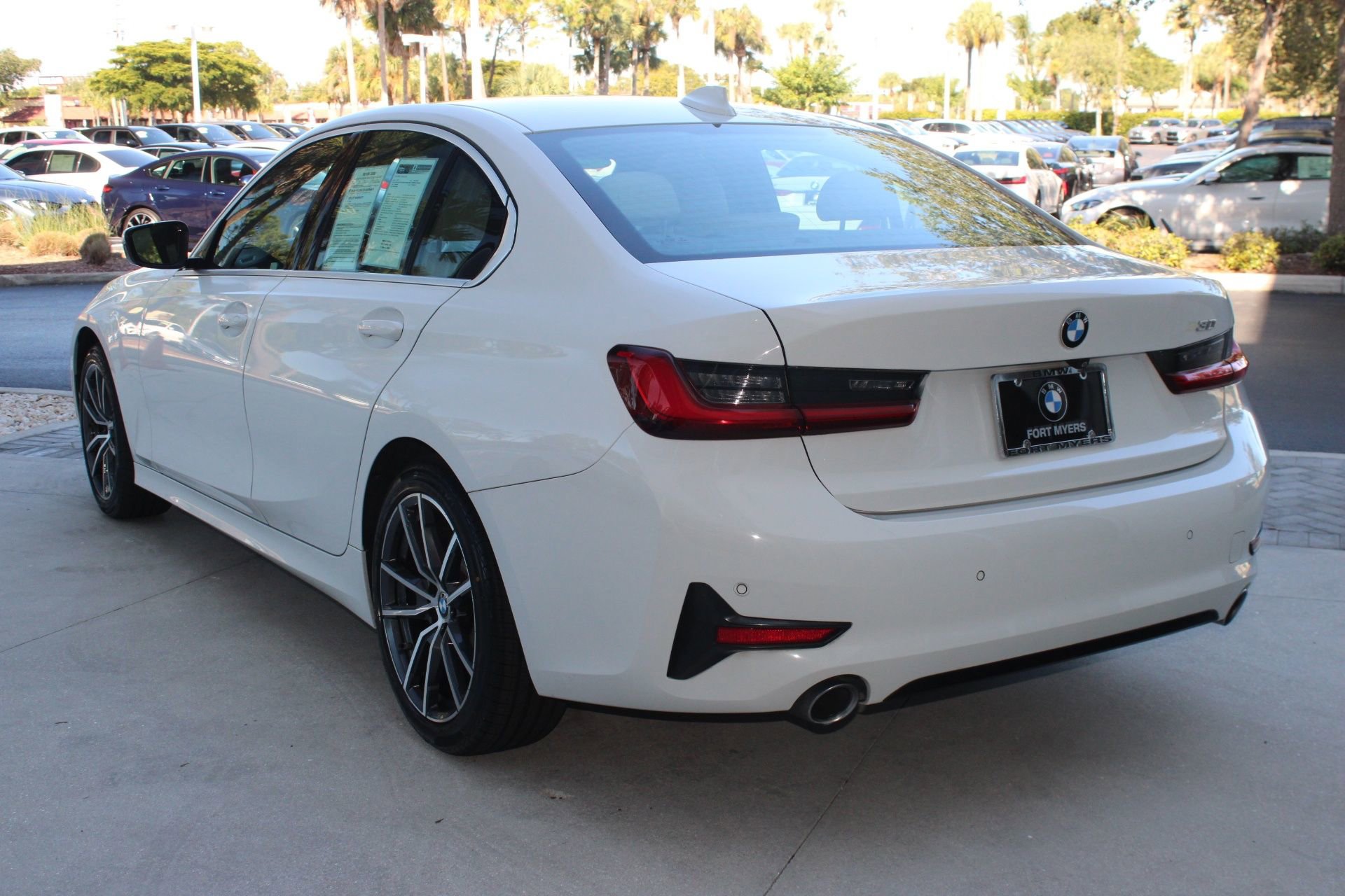2019 Bmw 330i photo 3