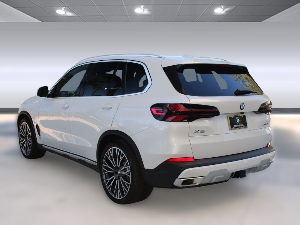 New 2026 BMW X5 xDrive40i SUV