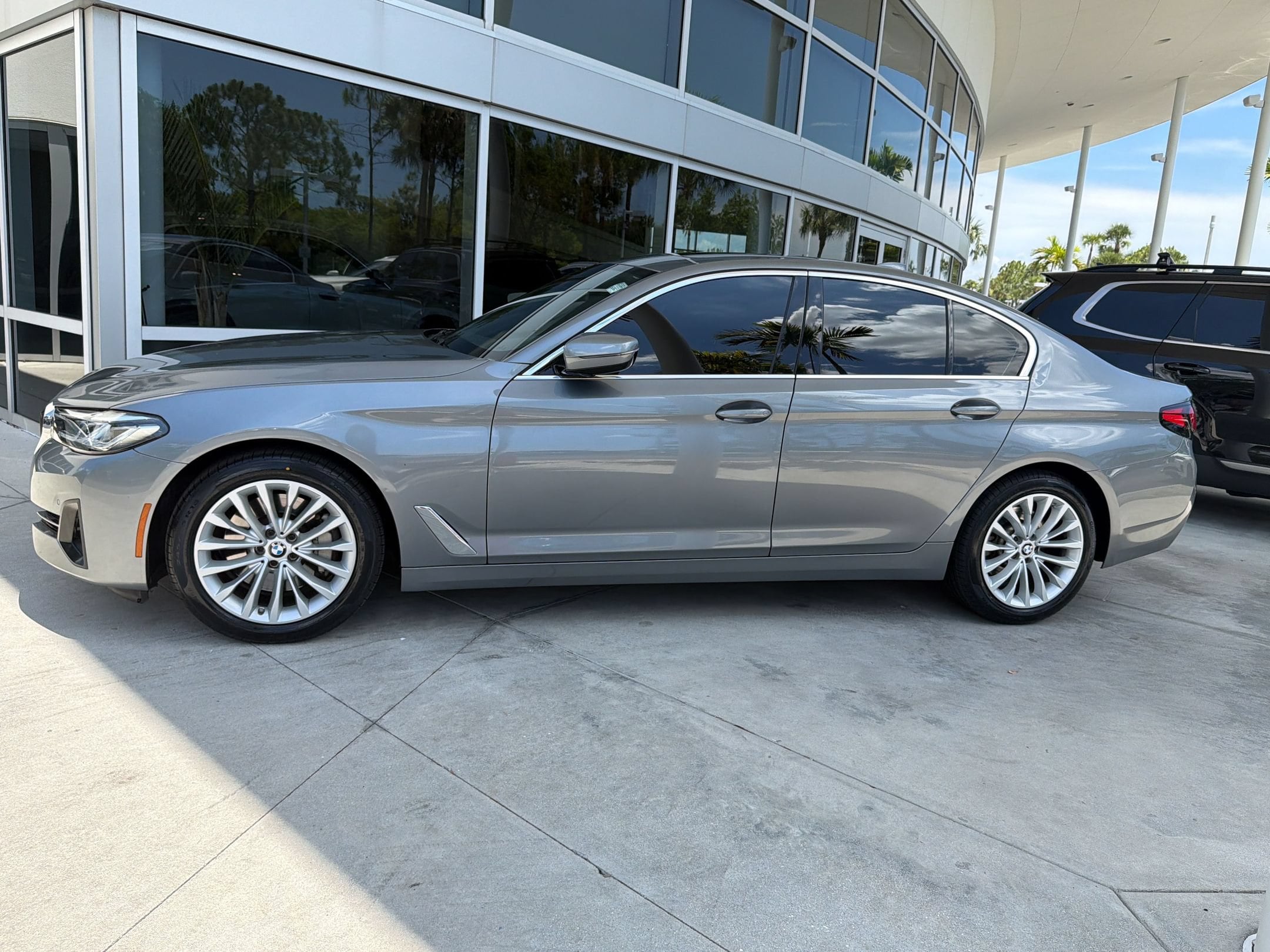 530i Sedan