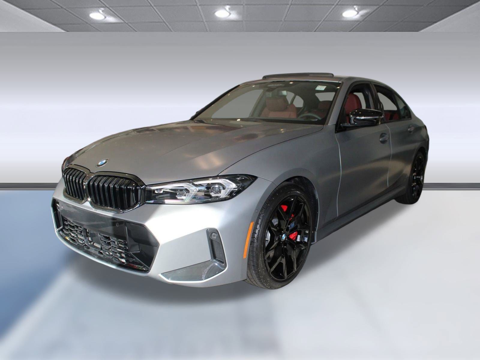 2026 BMW 3 Series 330i's photo