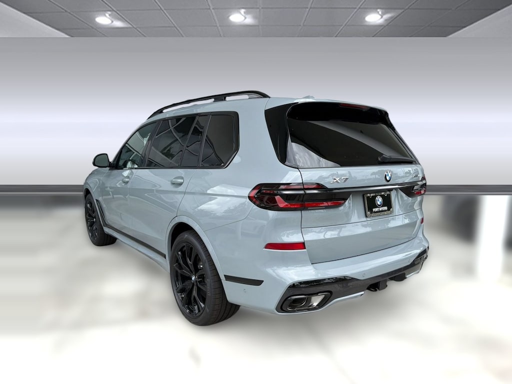 New 2027 BMW X7 xDrive40i SUV