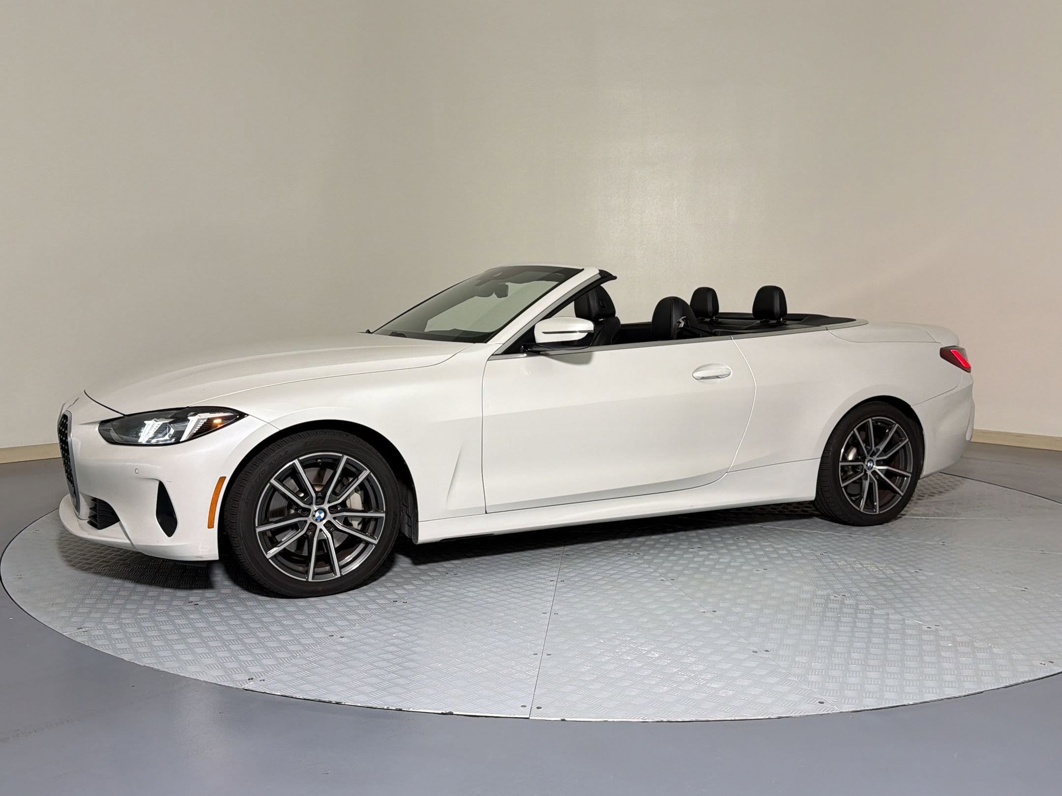 2025 BMW 4 Series 430i Convertible's photo