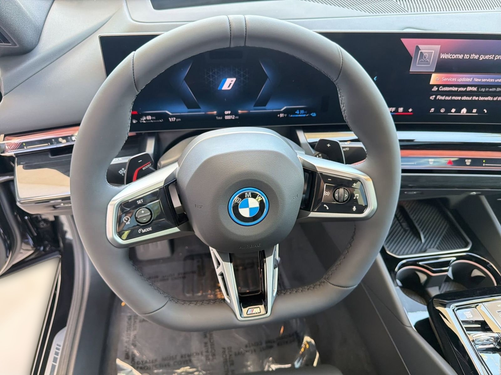 2027 BMW 5 Series 550e - Photo 17