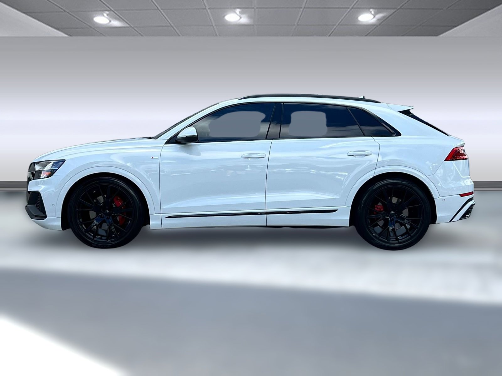 2020 Audi Q8 55 Premium photo 2
