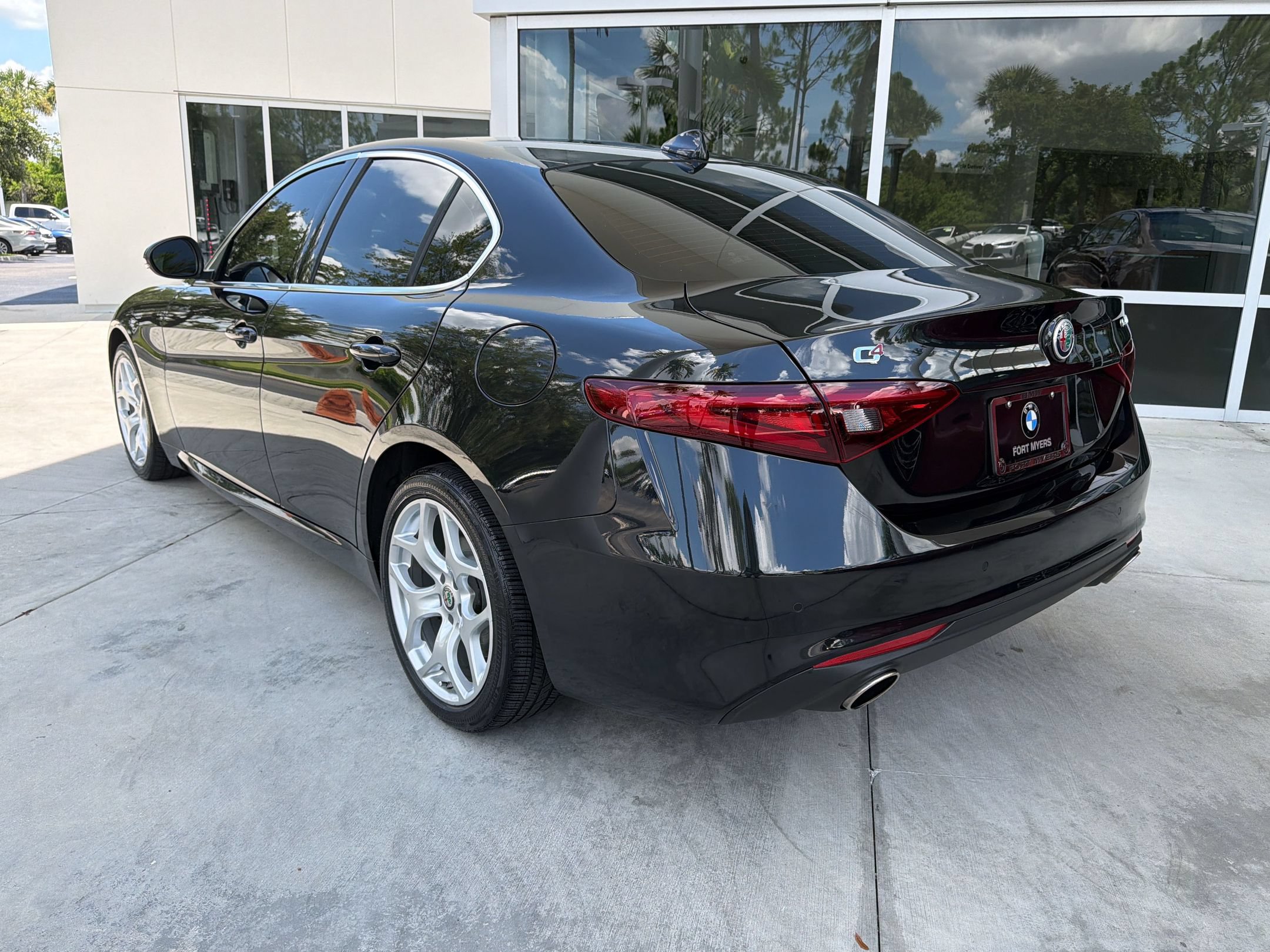 Giulia Ti Sedan