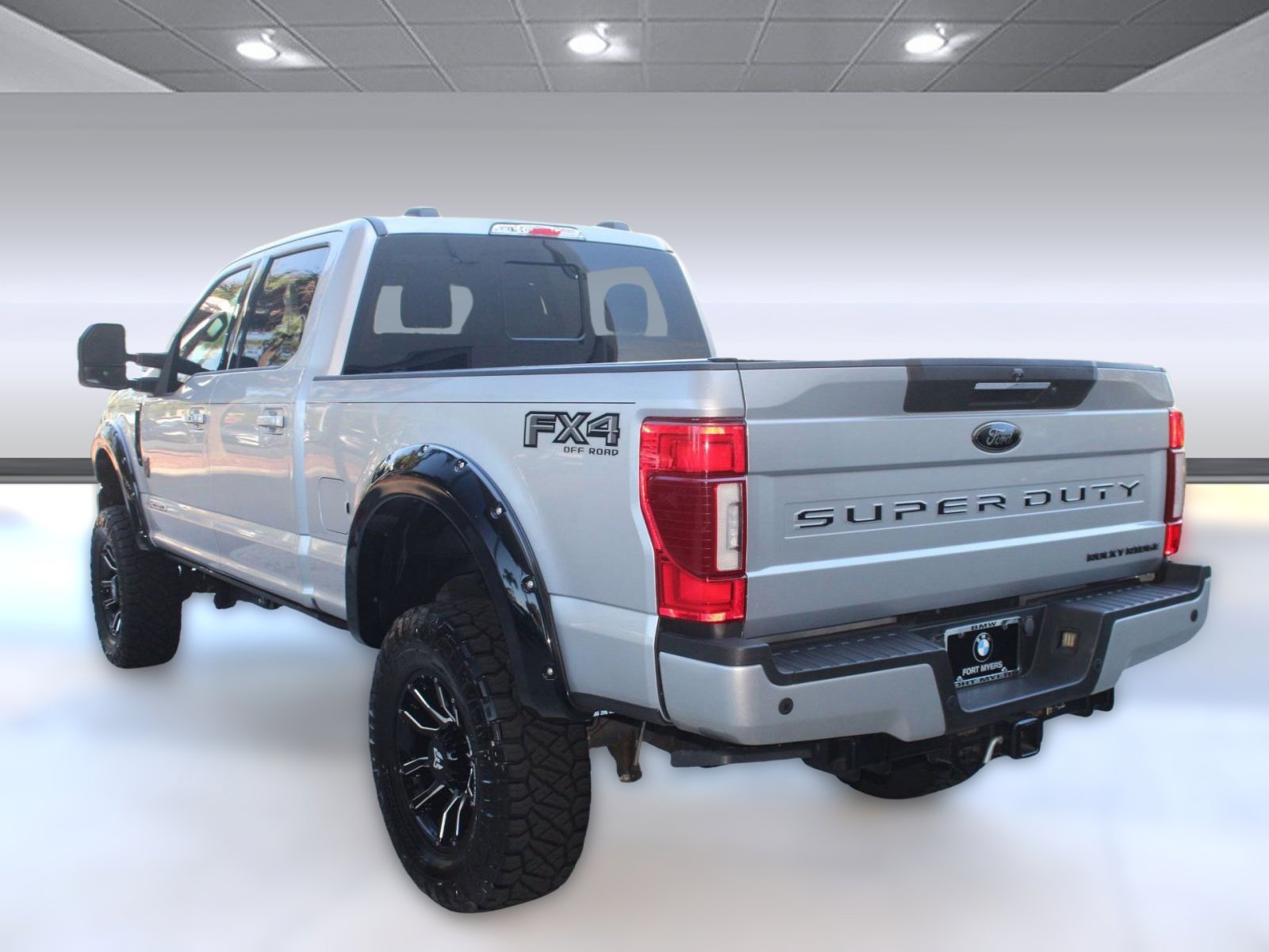 2022 Ford F-250 Lariat photo 3