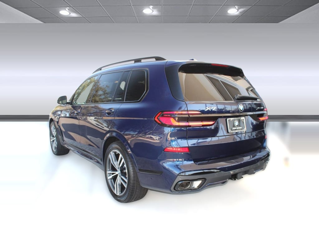 New 2026 BMW X7 xDrive40i SUV