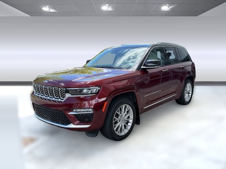 2023 Jeep Grand Cherokee Summit SUV T8720106