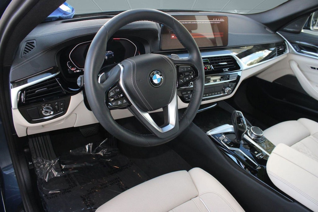 Used 2023 BMW 530i Sedan