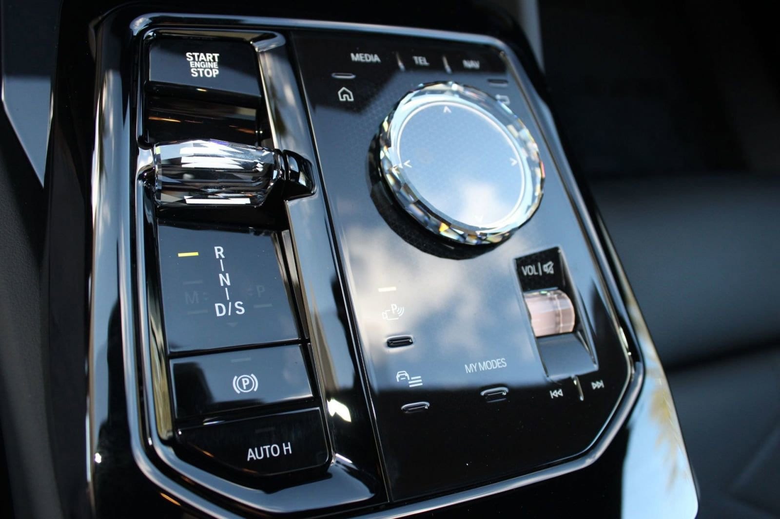 2026 BMW 5 Series 530i - Photo 17