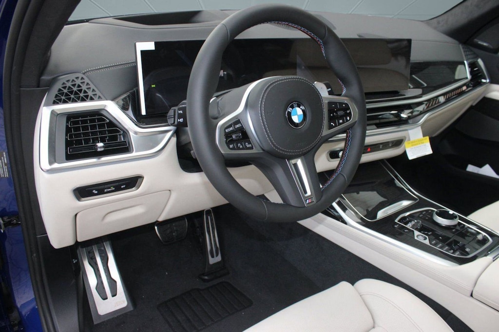 New 2026 BMW X7 M60i SUV