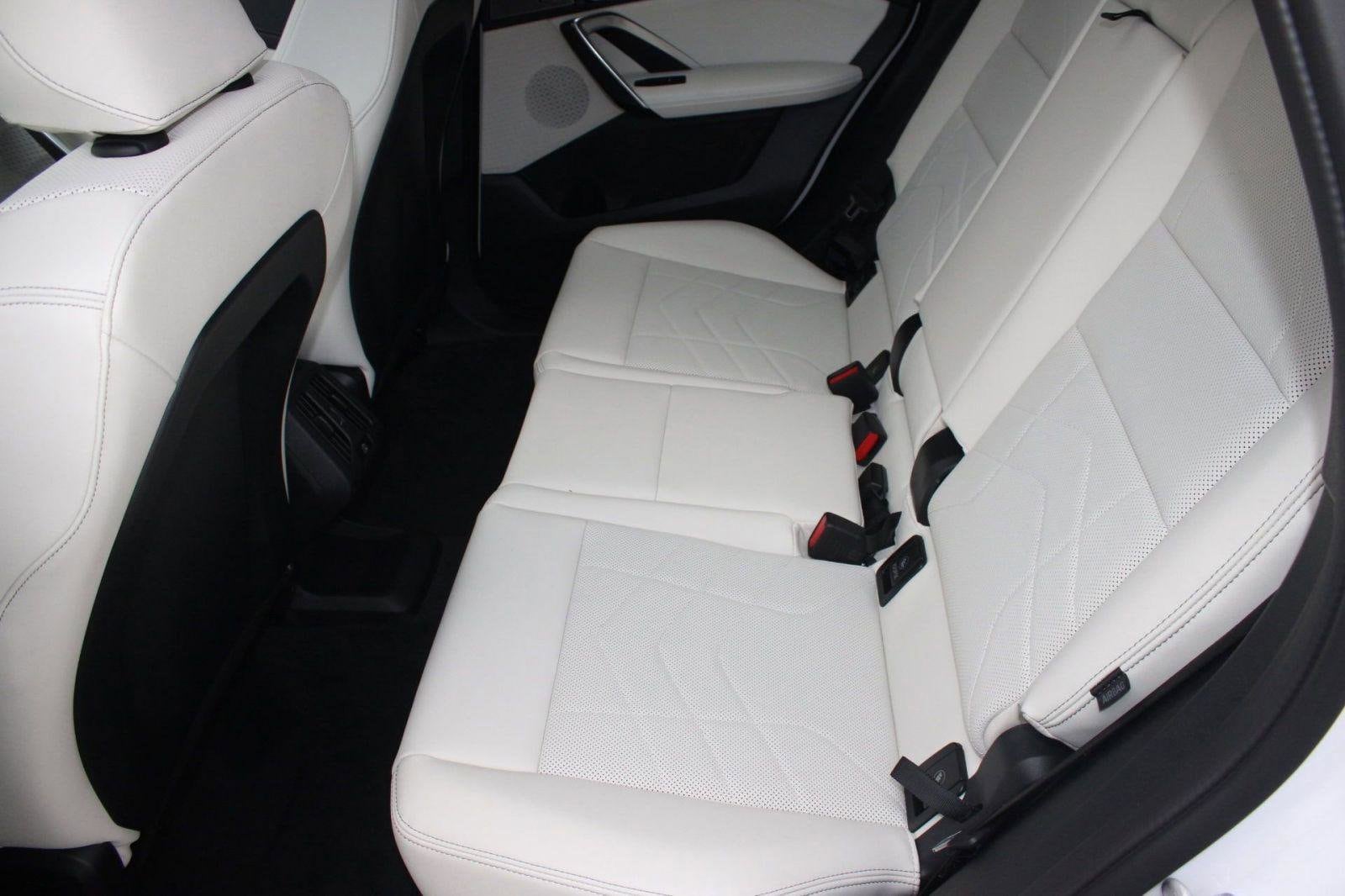 2026 BMW X1 28i - Photo 14