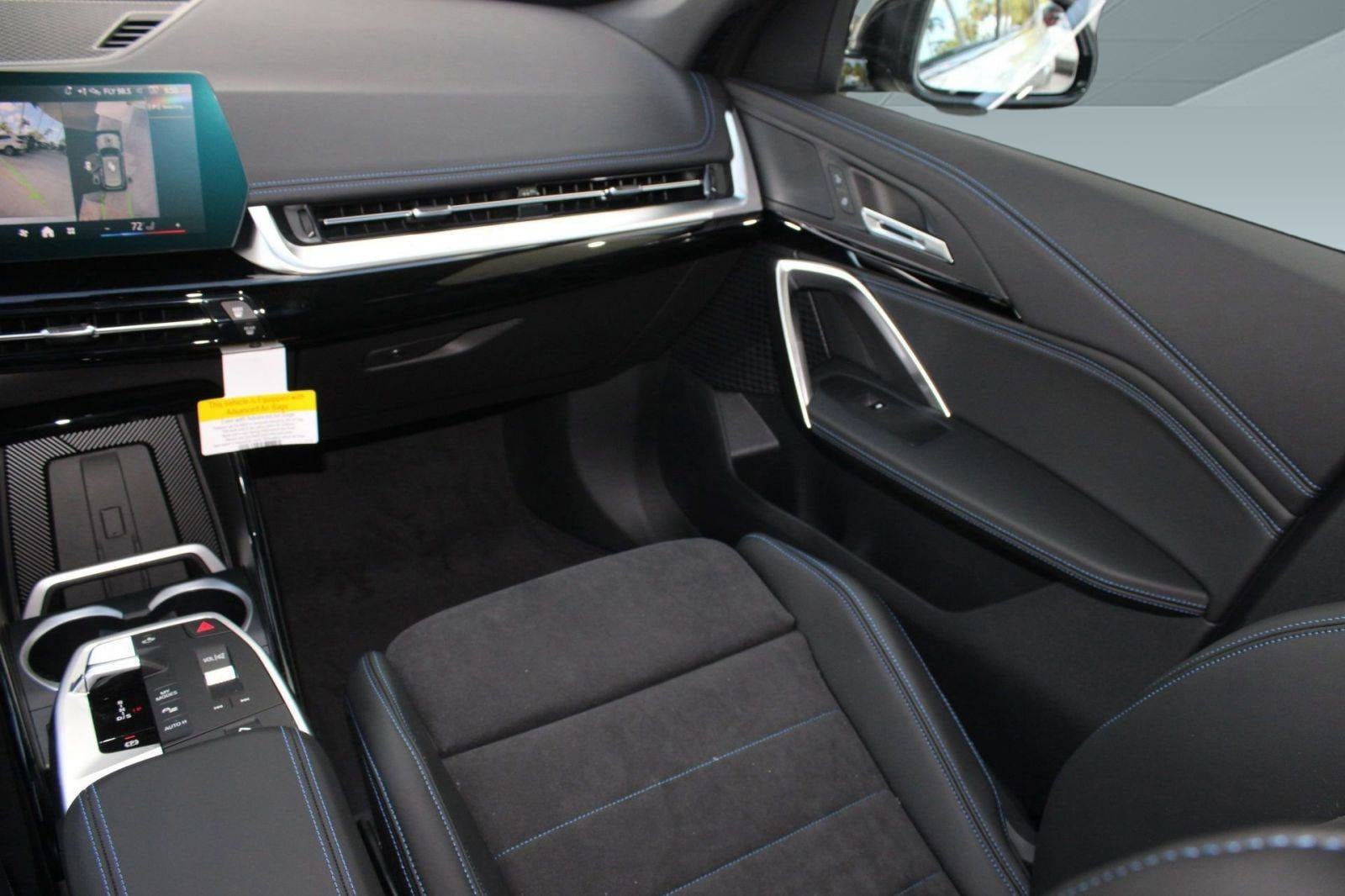 2025 BMW X1 28i - Photo 30