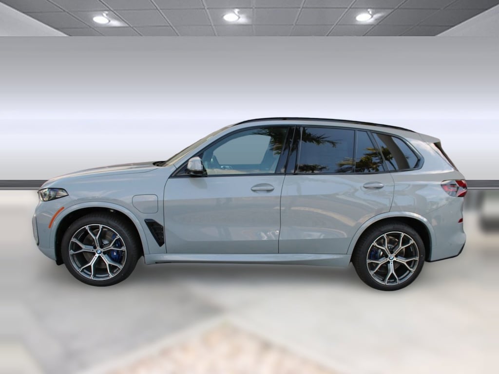 New 2026 BMW X5 PHEV xDrive50e SUV