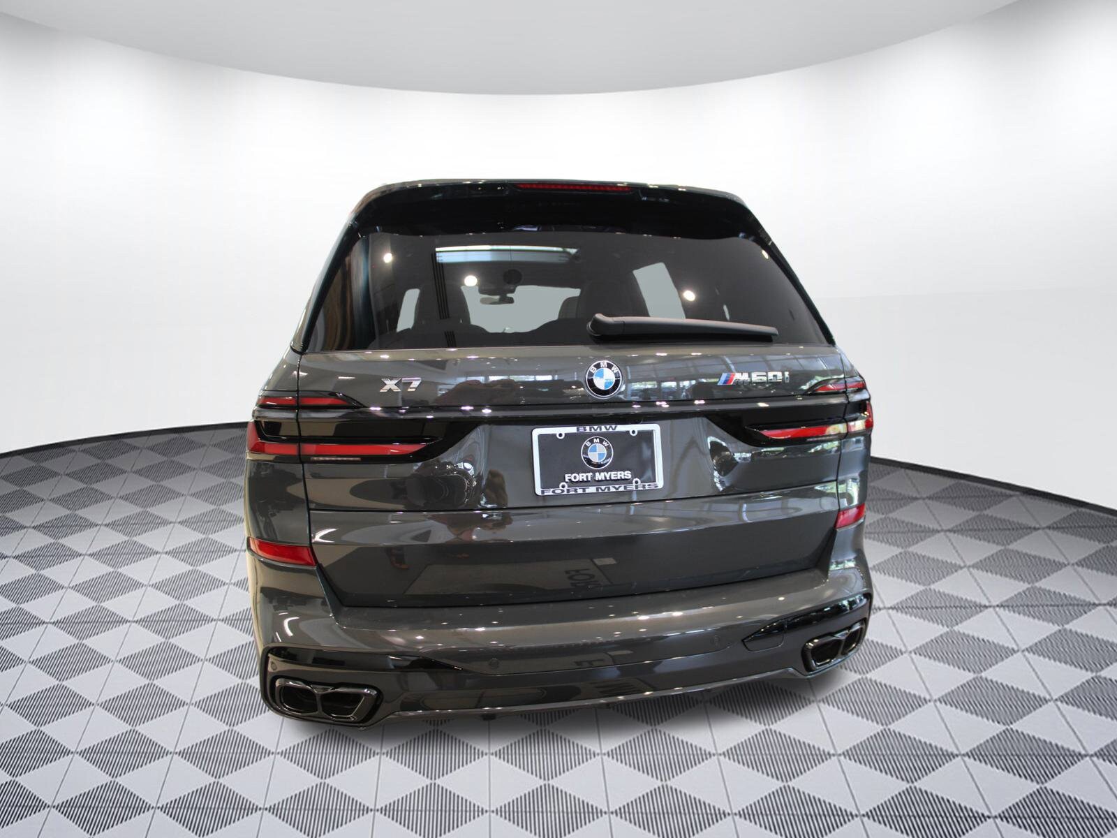 2026 Bmw X7 M60i photo 3
