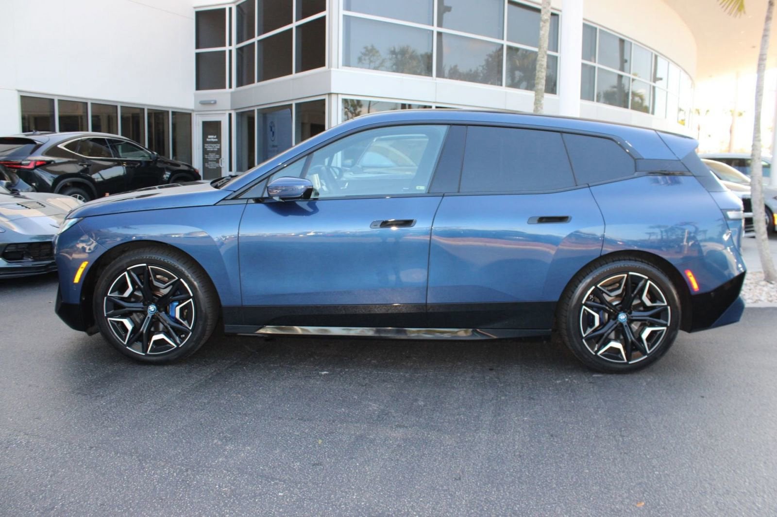 Used 2022 BMW iX Base with VIN WB523CF03NCK66221 for sale in Fort Myers, FL