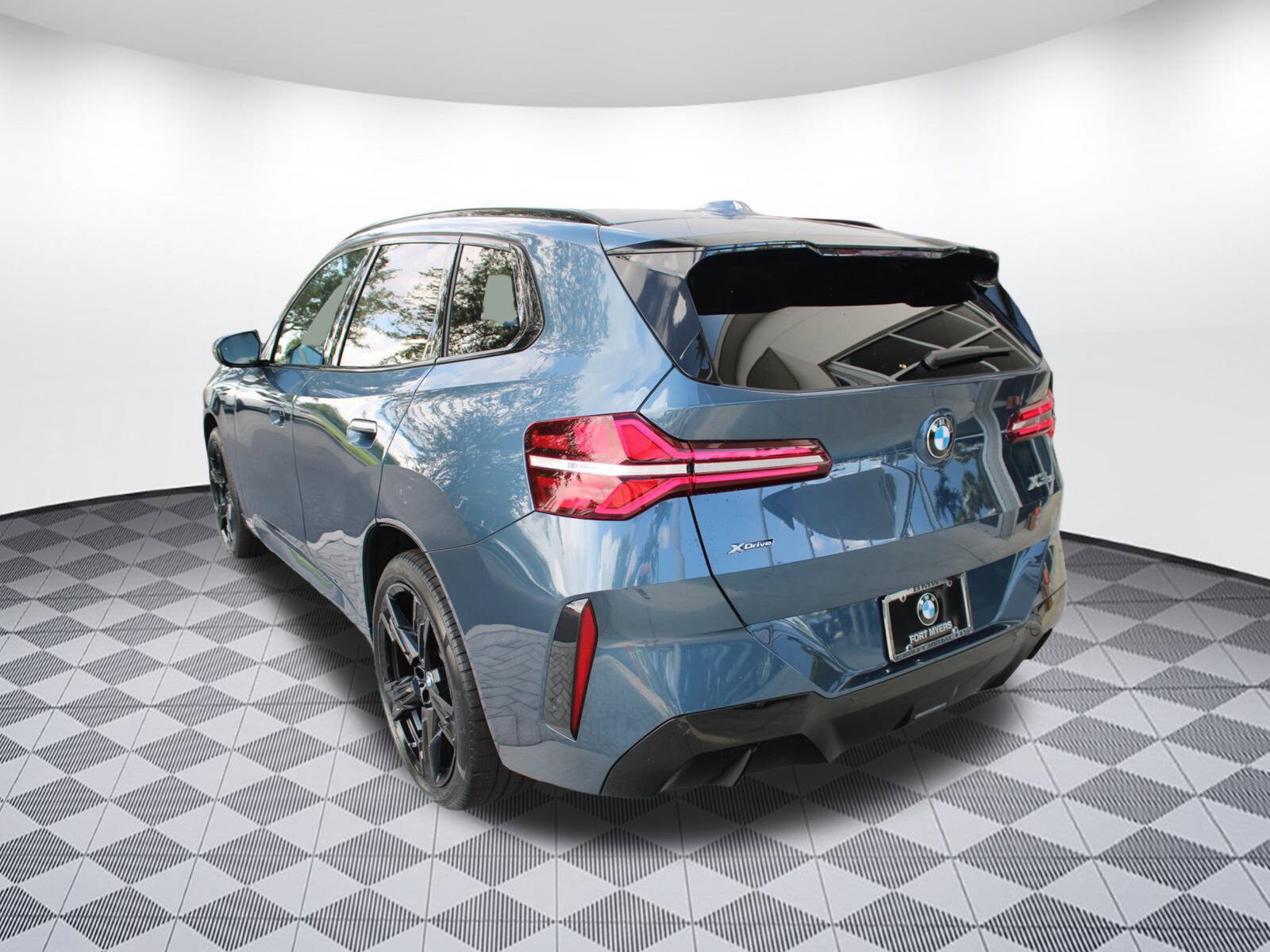 2025 Bmw X3 30x Drive photo 3