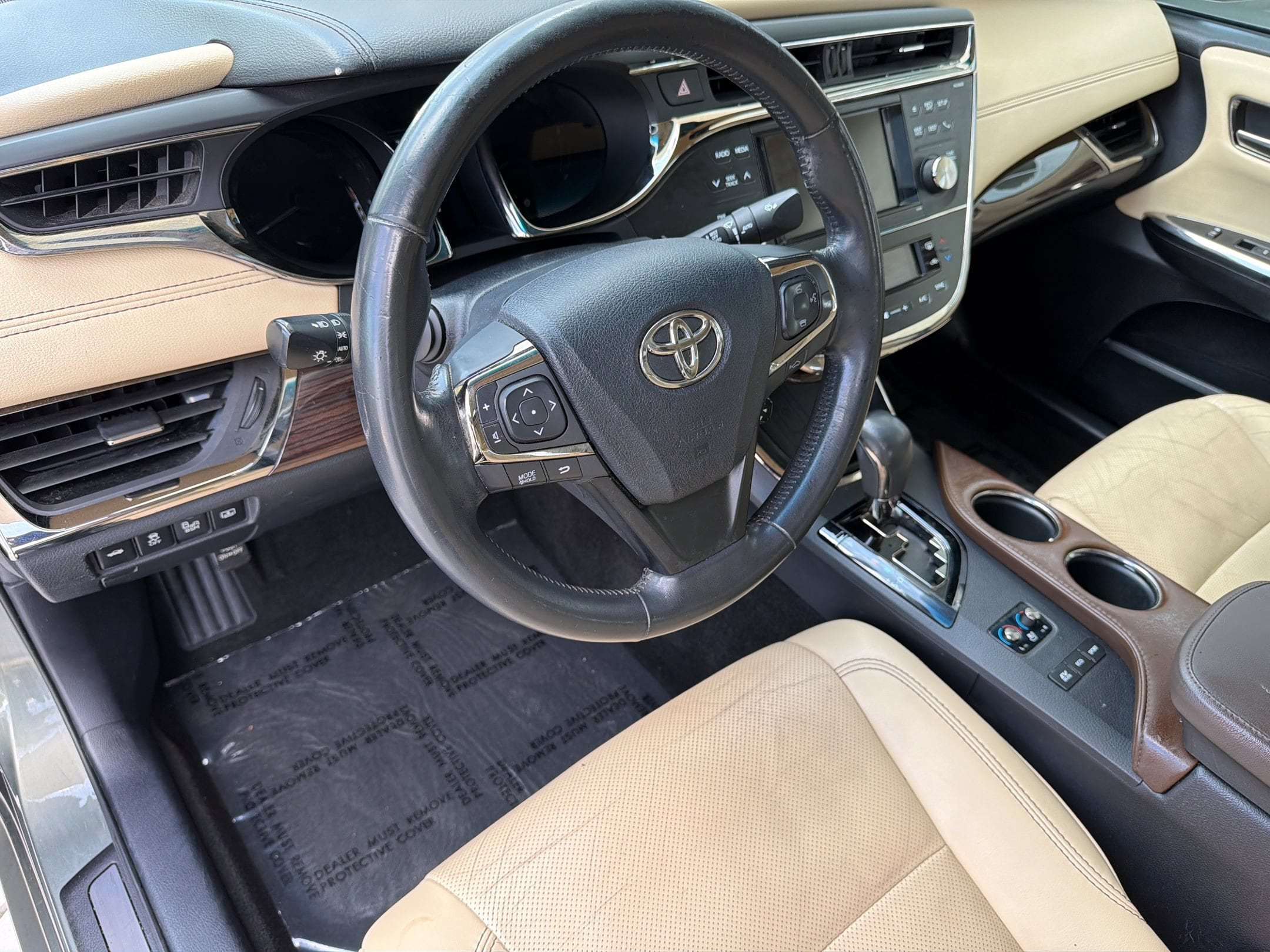 Avalon Hybrid Limited Sedan