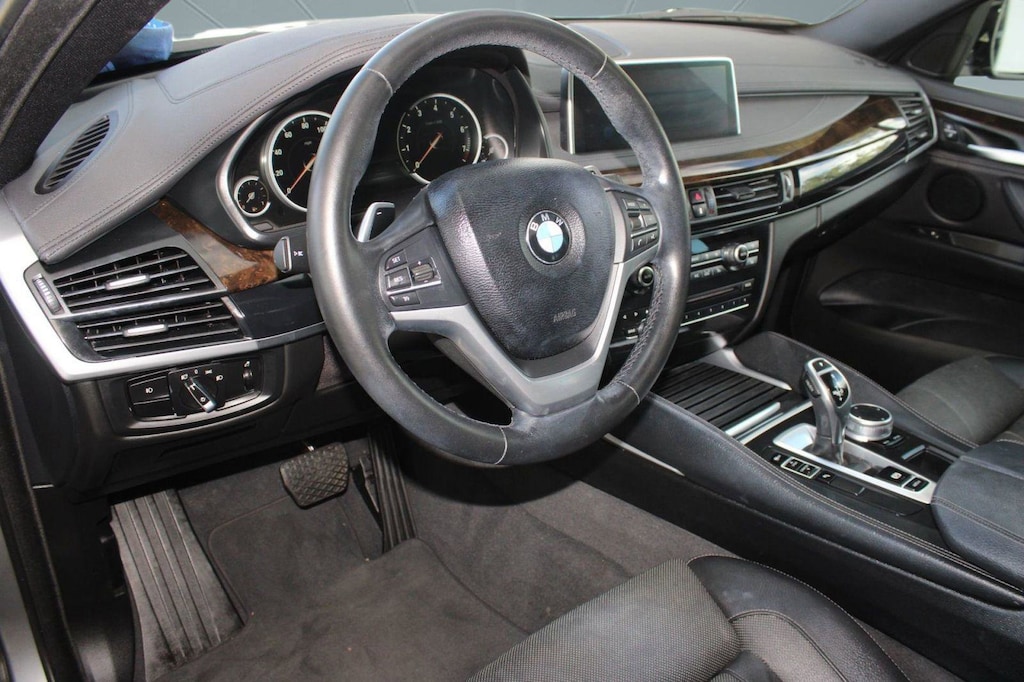 Used 2019 BMW X6 sDrive35i SUV