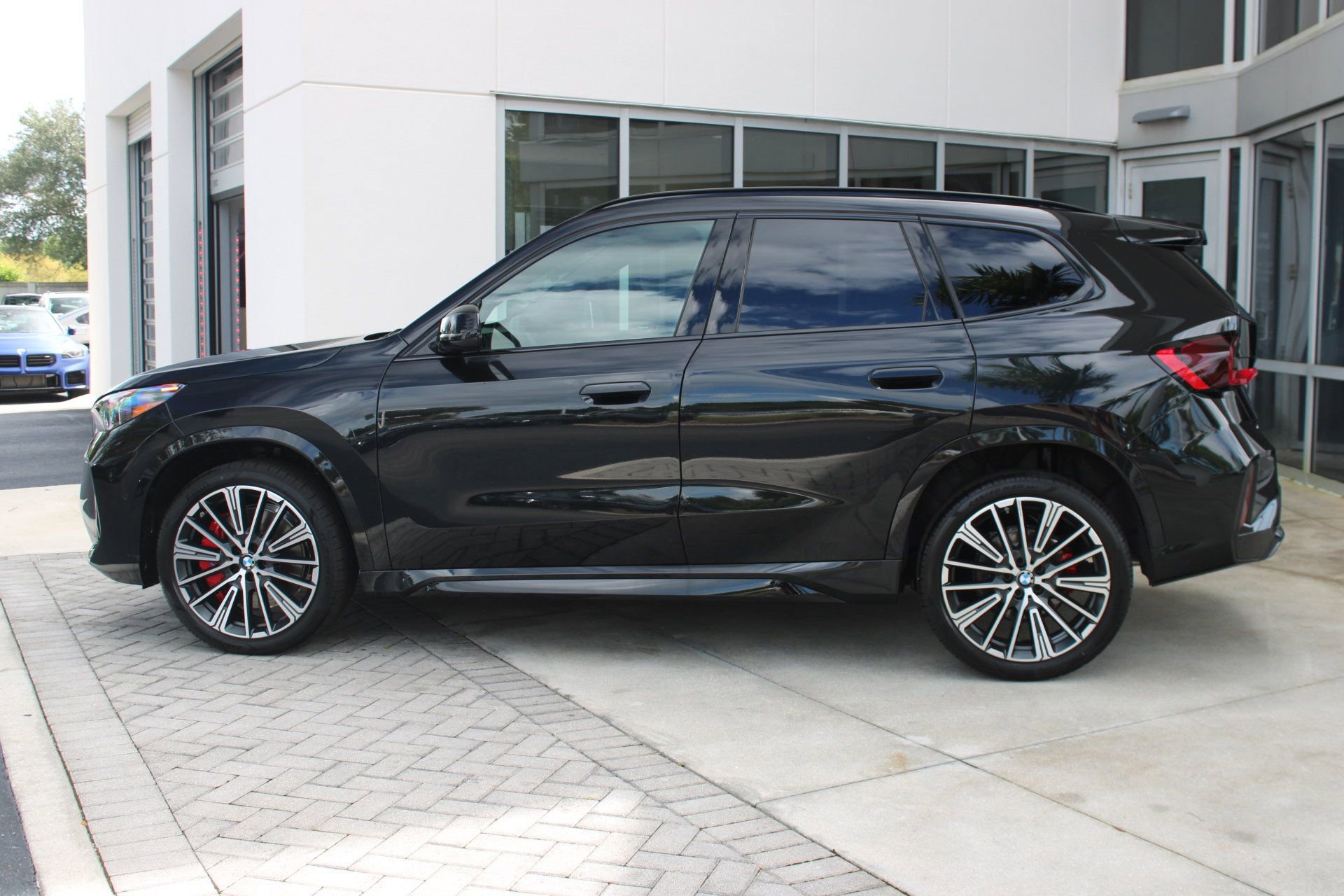 2026 Bmw X1 XDrive28i photo 2