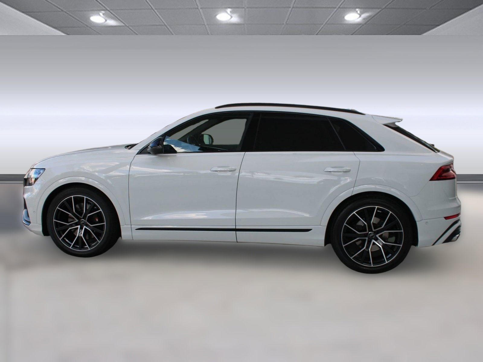 2021 Audi SQ8 Premium Plus photo 2