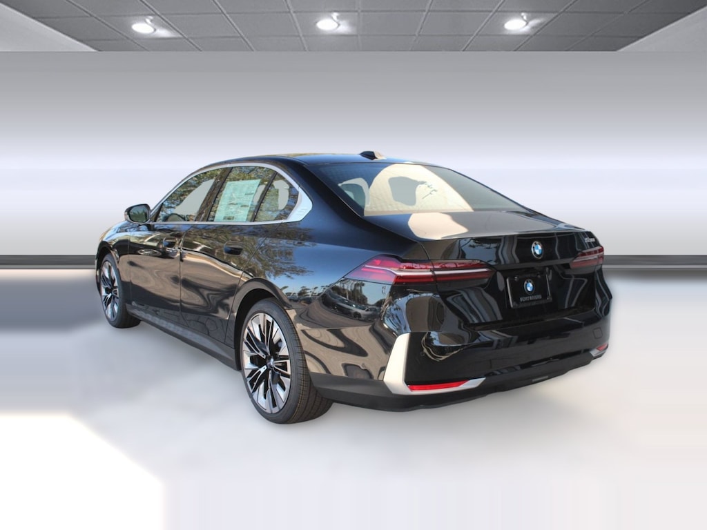 Used 2026 BMW 530i Sedan