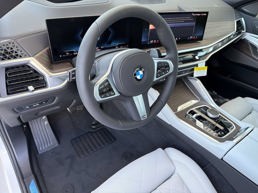 New 2027 BMW X6 xDrive40i SUV