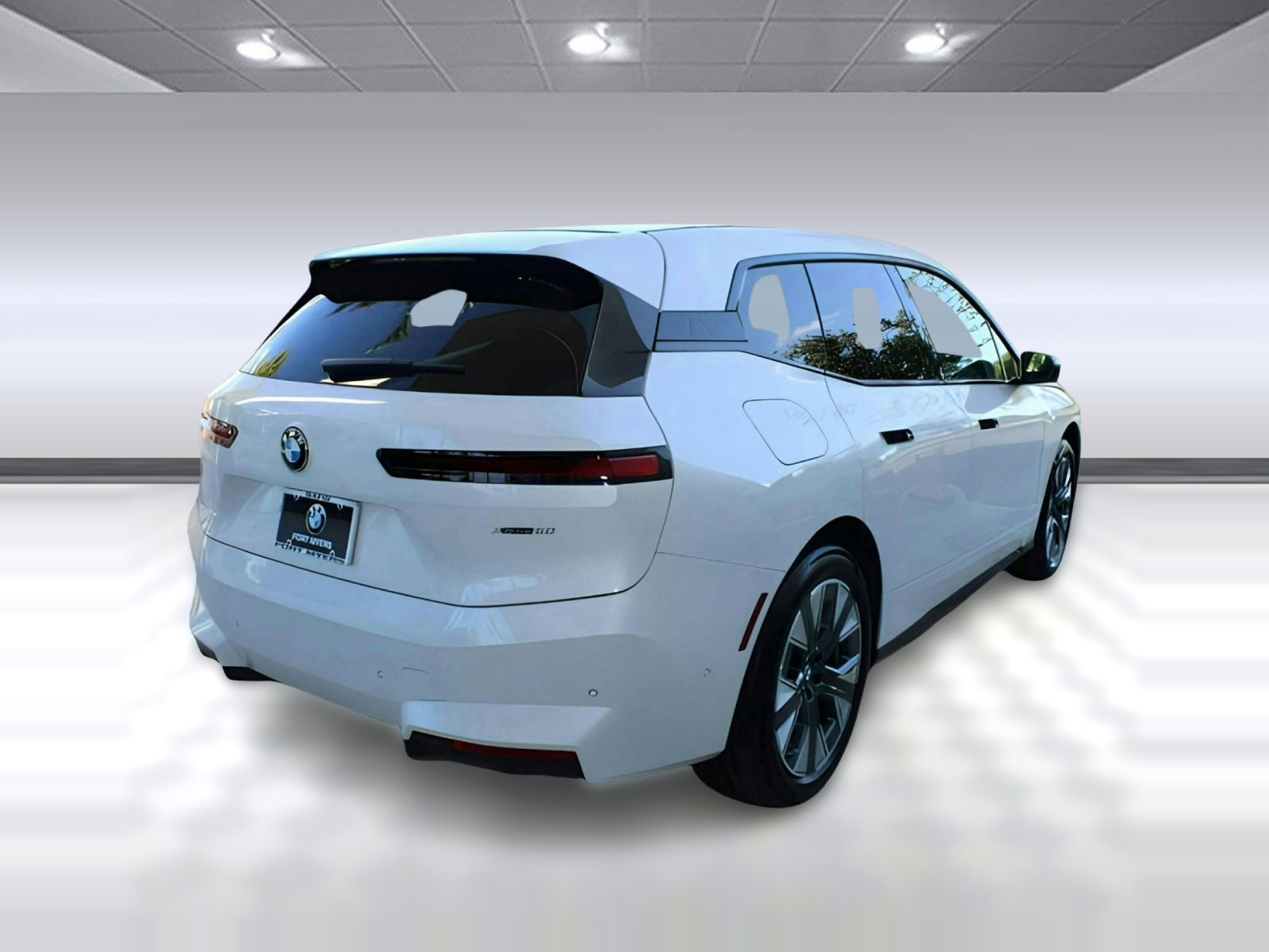 2026 BMW iX 60 - Photo 9